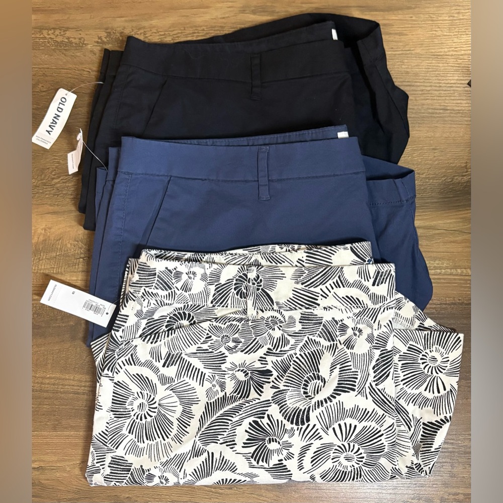 Old Navy Short set size 18